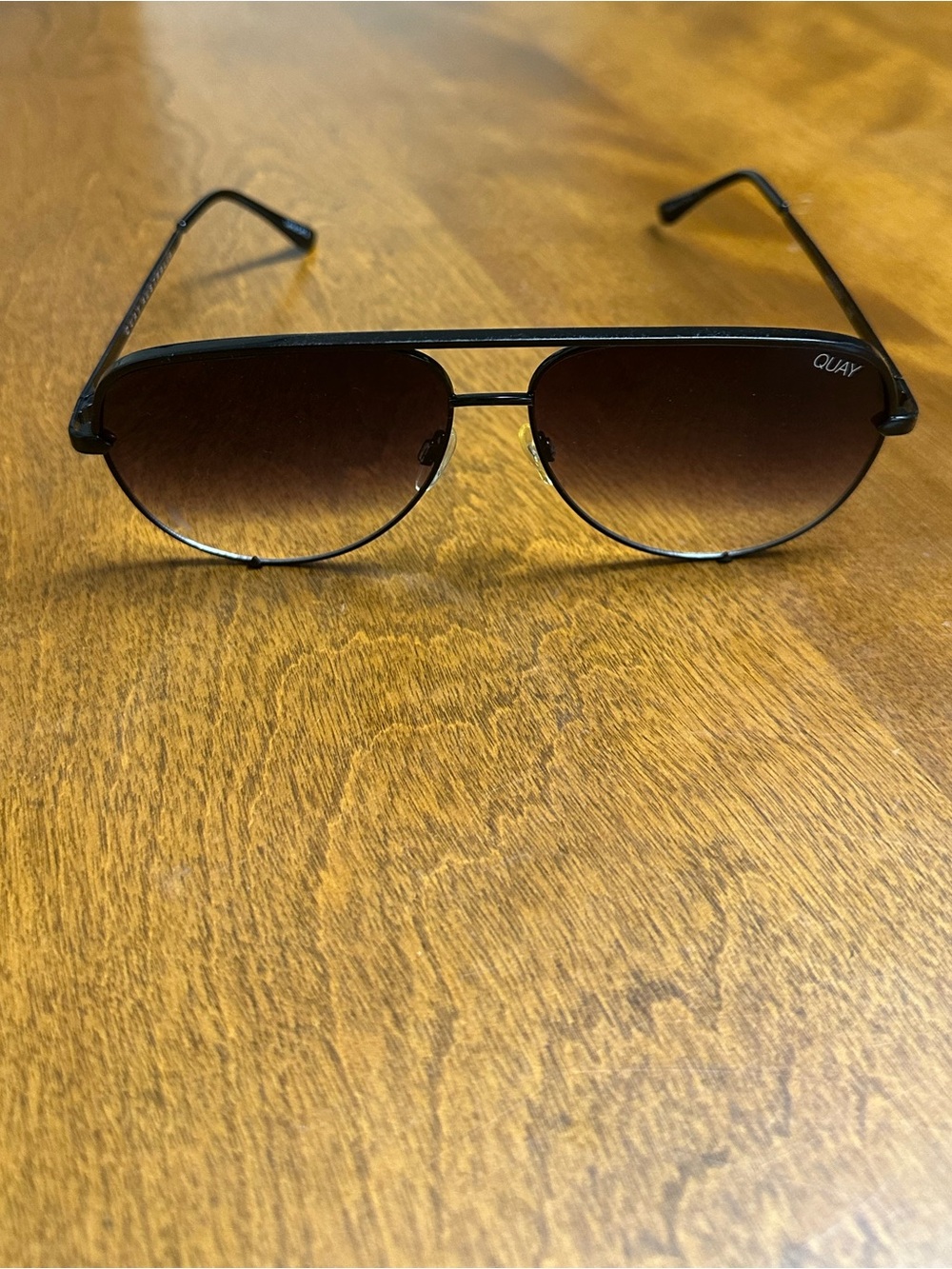 Quay Australia Aviator Sunglasses- would need new lens